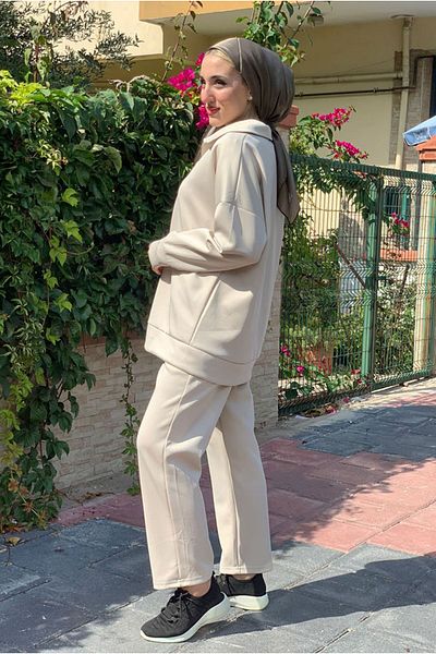Moda Rosa 25K2267 - Beige - V-Neck Scuba Double Set