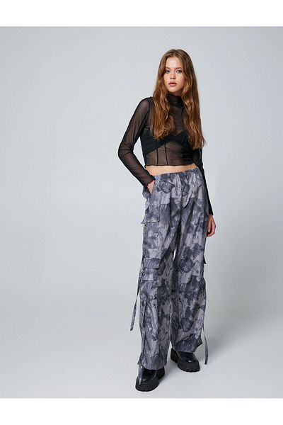 Koton Cargo Pants with Big Pockets and Elastic Waist