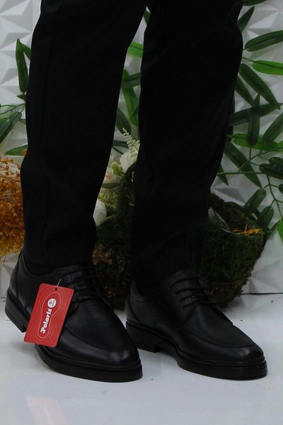 Polaris 107056   Black Anatomical 5 Point Lightweight Comfortable Genuine Leather Men's Shoes