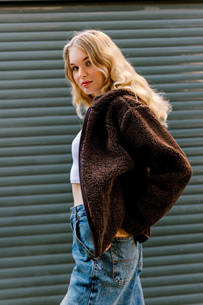 Maule Καφέ εξωτερική ψεύτικη γούνα, φλις εσωτερικές τσέπες με φερμουάρ, κουκούλα, φερμουάρ, αθλητικό γυναικείο παλτό