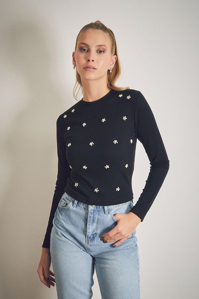 Fulla Moda Μπλούζα με λαιμόκοψη με μαργαριταρένιο ύφασμα