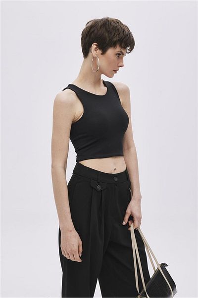 SHERIN Μαύρο Crew Neck Crop Αθλητής