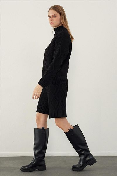SHERIN Black Soft Textured Sweater Shorts Knitwear Set