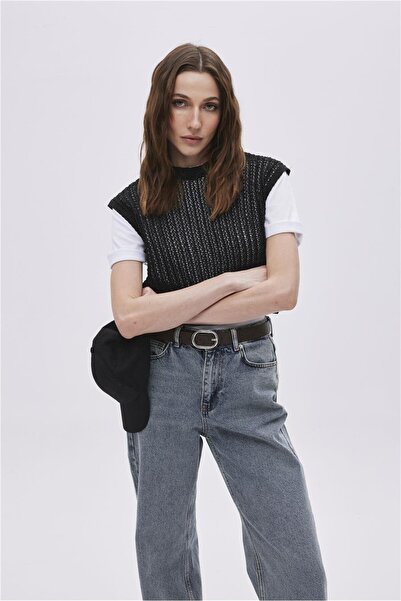 SHERIN Black Crew Neck Shiny Sweater