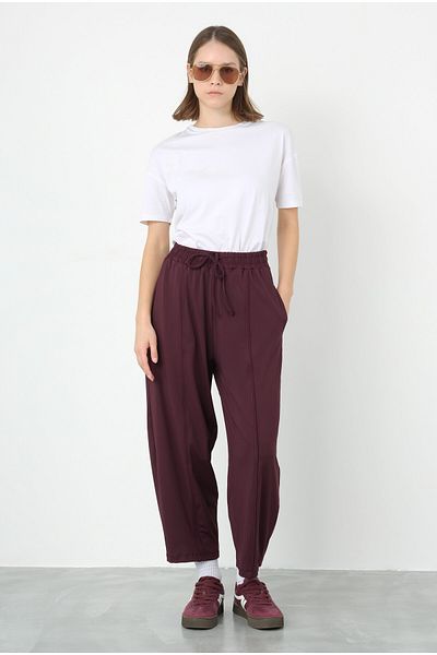 HEQA Pantaloni tăiați de culoare prune