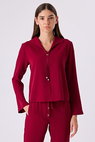 FEVER Yaka aksesuarlı dökümlü bluz