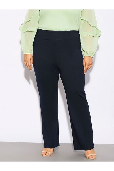Sassafras By Styli Plus Front Seam Detail Straight Pants
