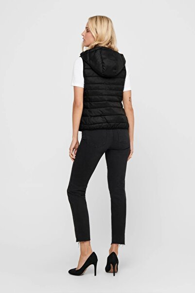 ONLY 15205760 Жіночий жилет - Чорний