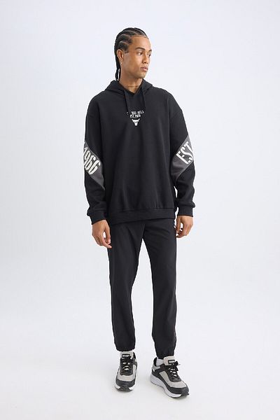 DeFacto NBA Chicago Bulls Boxy Fit Kapuzenpullover – Rückendruck, U9853az24au
