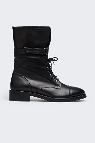 Favgi Sarno Siyah Deri Kadın Bot