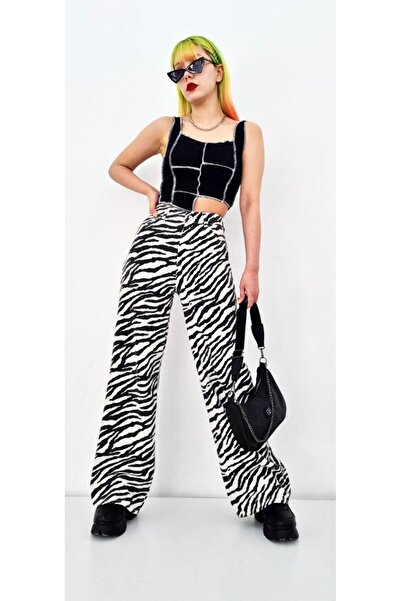 Pubi ZEBRA DESENLİ TOKA DETAYLI Rahat Kesim Regular Fit Baggy Trend Pantolon ...