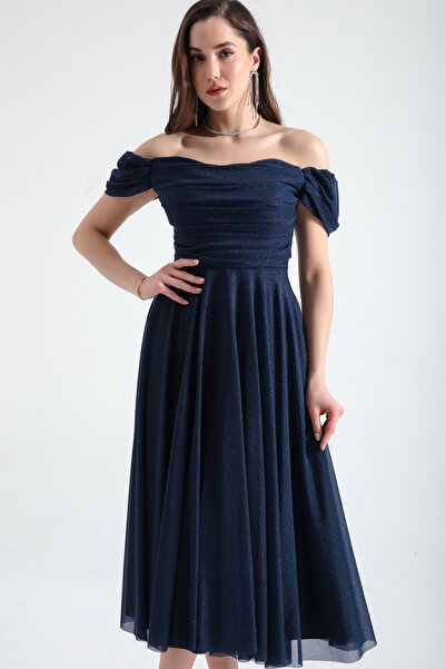 Lafaba Női sötétkék csónaknyakú, drapériás Midi kiszélesedő estélyi ruha