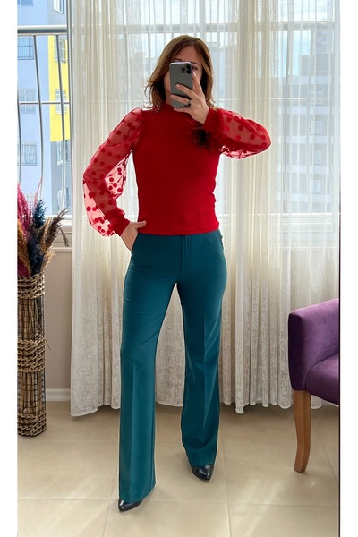 VOSEM BUTİK KOLLARI TÜL DETAYLI KIRMIZI BLUZ