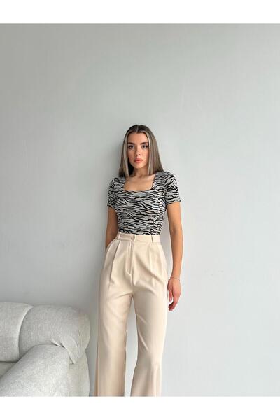mydukkan.co Gray Zebra Print Square Neck Short Sleeve Blouse