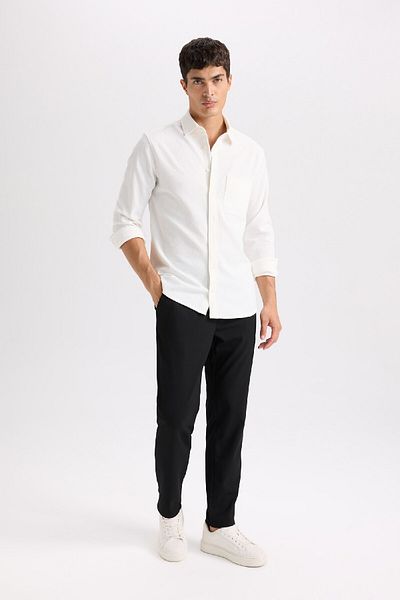 DeFacto Schwarze Jogginghose – gerade Taille, elastische Schnürung und Taschen D8640AX24AU
