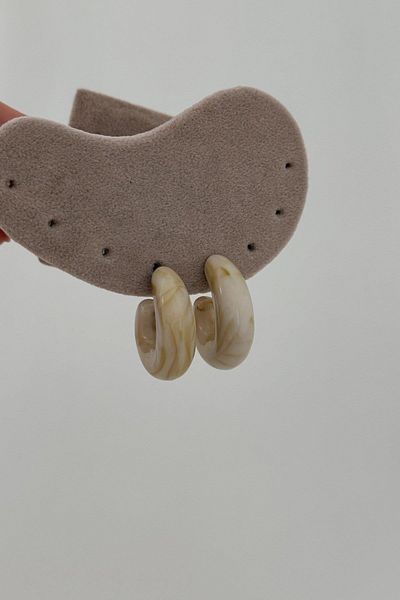 Jerie C Model Cream Hoop Earrings - Bone Moire