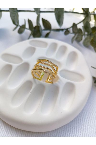 Jerie Zigzag Multiple Appearances Gold Zircon Ring