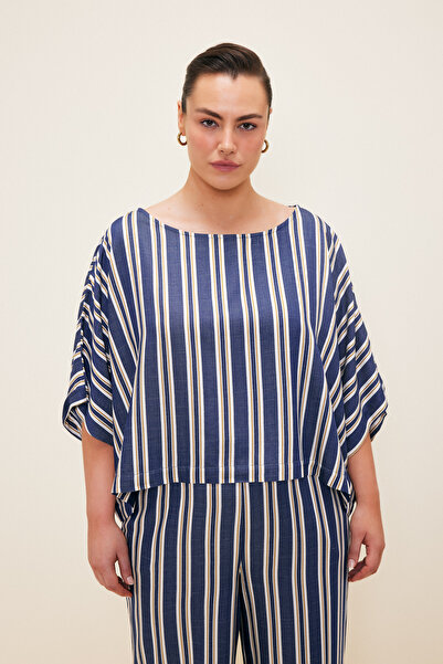 Love My Body 3/4 Sleeve Striped Blouse