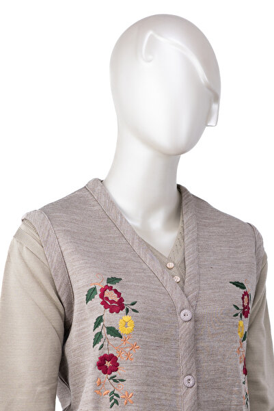 Oppland Дамска, V-образно деколте, розова градина, бродирана, с копчета, спокойна кройка, пълна кройка, плетена жилетка от стомана от ликра