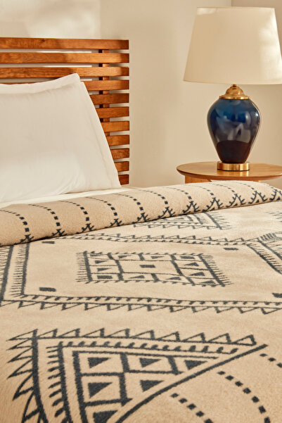 Karaca Home Синя двоспальна бавовняна ковдра Marla