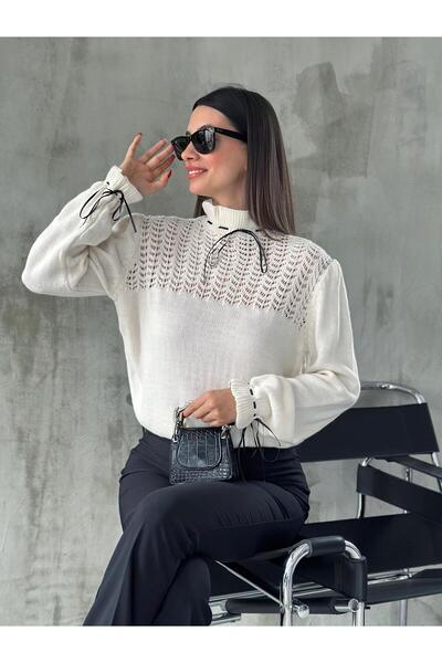 Angel Mia Плетен пуловер с релефни детайли, цвят екрю