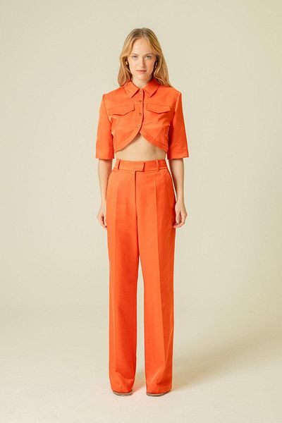 rue Coral Crop Shirt - Short Sleeve and Pocket Detail