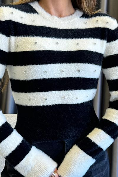 GÜLSELİ Μαύρη Κρεμ Γυναικεία Πέτρα Λεπτομερής Crop Top Μπλούζα
