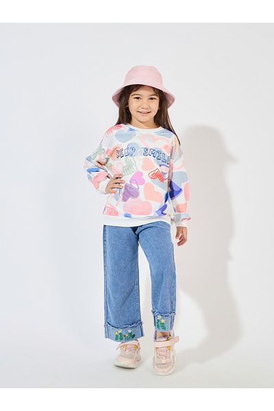 Styli Heart Print Longline Sweatshirt with Dropped Shoulder