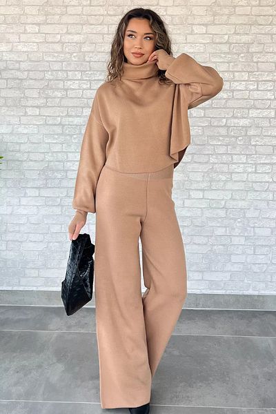 GÜLSELİ Knitwear Crop Sweater and Trousers - Biscuit Double Set