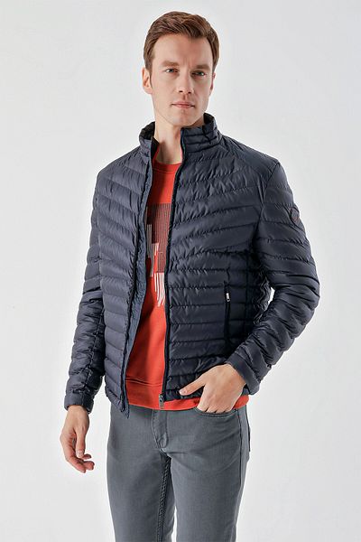 Morven Navy Blue Αδιάβροχο αντιανεμικό παλτό Dynamic Fit Relaxed Cut Puffer
