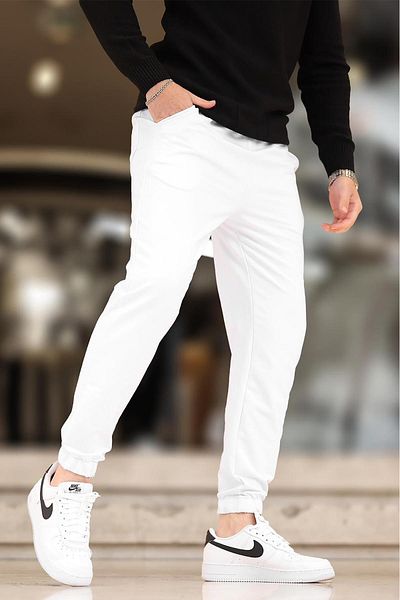 Madmext Weiße Basic-Jogginghose für Herren mit Taschen und elastischen Beinen 6547