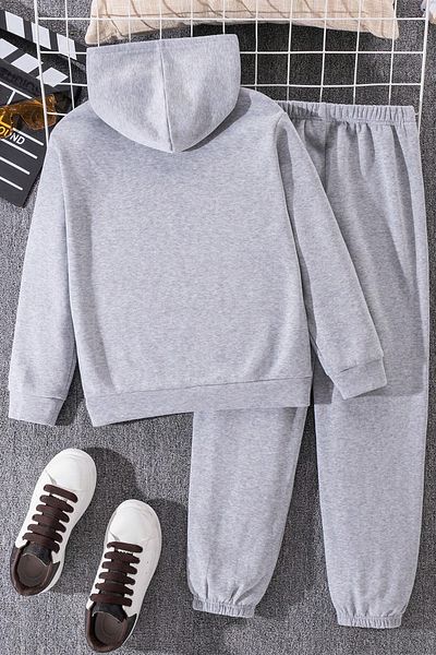 uyguntarz Bequemes Kinder-Trainingsanzug-Set mit Basketball-Aufdruck