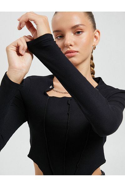 Koton Tricou cu mânecă lungă, guler, lanț, aspect corset detaliat