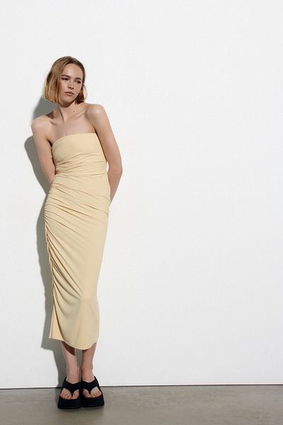 Butik فستان طويل بدون حمالات من Zara Draped - Allbucks Abzra0156
