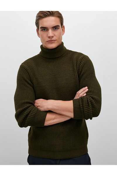 Koton Pulover cu mânecă lungă tricotaje - Gât și textura de bază