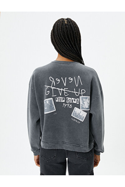 Koton Zadní potištěná mikina Faded Effect Crew Neck Zvýšená bavlna