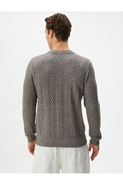 Koton Плетен пуловер с кръгло деколте, плетен текстуриран дълъг ръкав