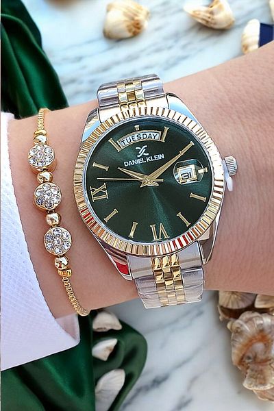 Daniel Klein New Model Jubilee Bracelet - Green Dial, Jewelled Bracelet, Metallic Gold Women's Wristwatch Gift