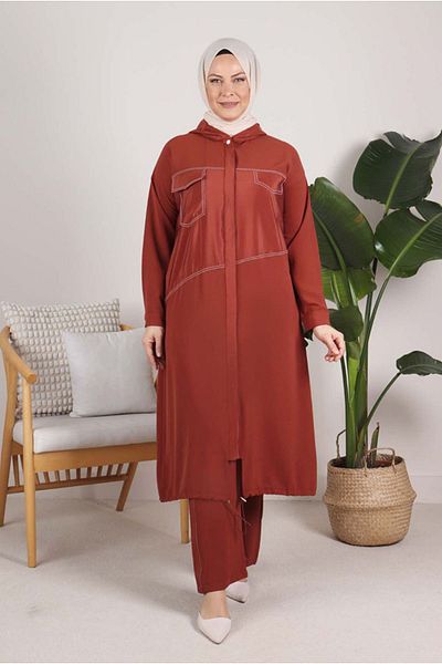 Moda Rosa 24Y35077 - AKIK - بدلة بنطلون مغطى بأزرار كبيرة الحجم