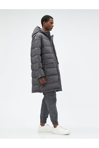 Koton Langer Mantel-Anorak mit Kapuze und Taschenstreifen bedruckt