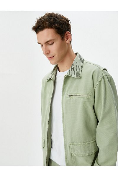 Koton Waschbare Jeansjacke Camouflage Kragen Tasche Detailliert Reißverschluss