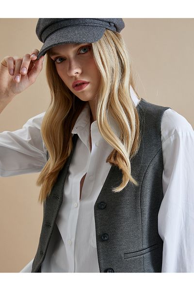 Koton Şahika Ercümen Crop Vest - Buttoned