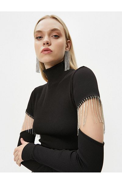 Koton Tricou crop cu maneci lungi si accesorii metalice - Colectie Handmade