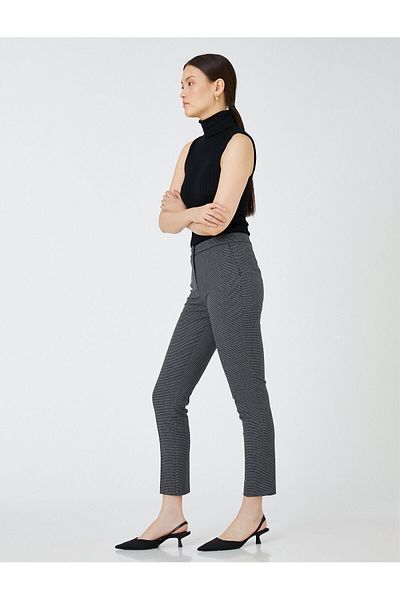 Koton Zigarettenhose mit normaler Taille