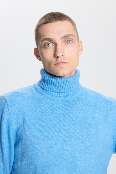 ALTINYILDIZ CLASSICS Erkek Mavi Standart Fit Normal Kesim Tam Balıkçı Yaka Şardonlu Yumuşak Dokulu Triko Kazak