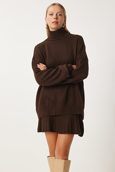 Happiness İstanbul Kadın Kahverengi Balıkçı Yaka Triko Kazak Etek Takım DD01343