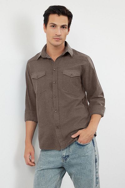 Trendyol Collection Hellbraunes Flanell-Winter-Holzfällerhemd mit regulärer Passform und Taschen TMNAW25GO00000