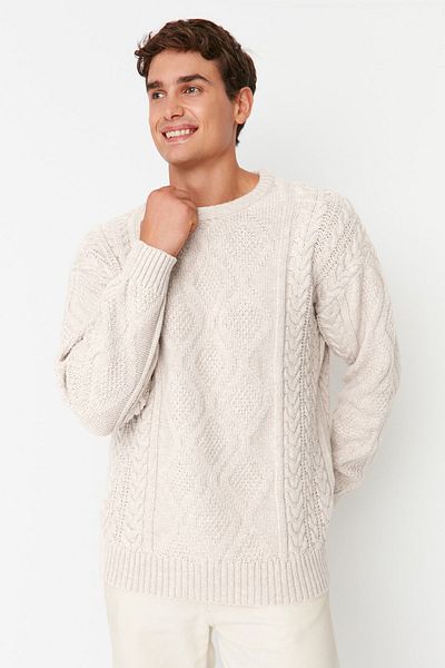 Trendyol Collection Oversize-Strickpullover mit geflochtenem Rundhalsausschnitt - Weiß TMNAW23KZ00280