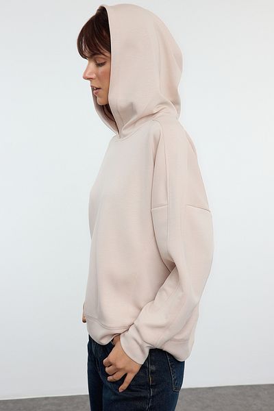 Trendyol Collection Pohodlná pletená mikina s kapucí a měkkými knoflíky - TWOAW25sw00058