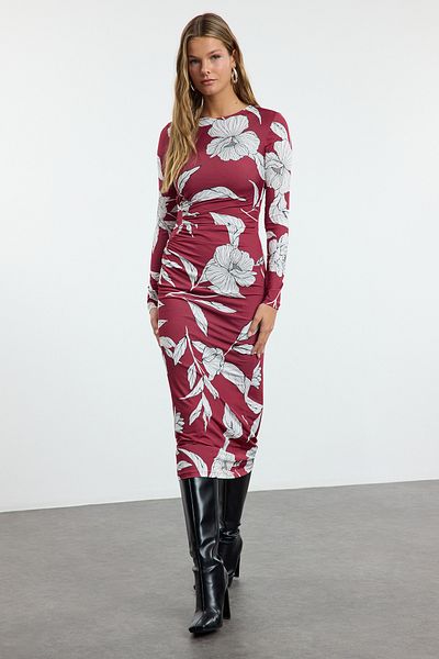 Trendyol Collection Μίντι πλεκτό φόρεμα με ελαστικό κορδόνι - εμπριμέ TWOAW25EL00519
